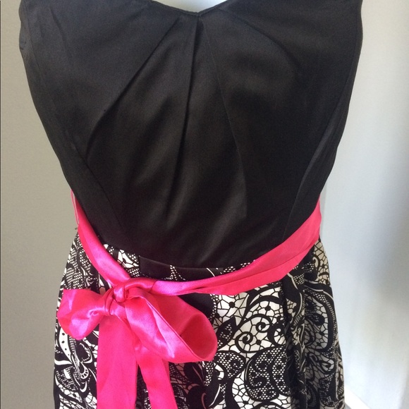 Ruby Rox Strapless Dress - Picture 2 of 6